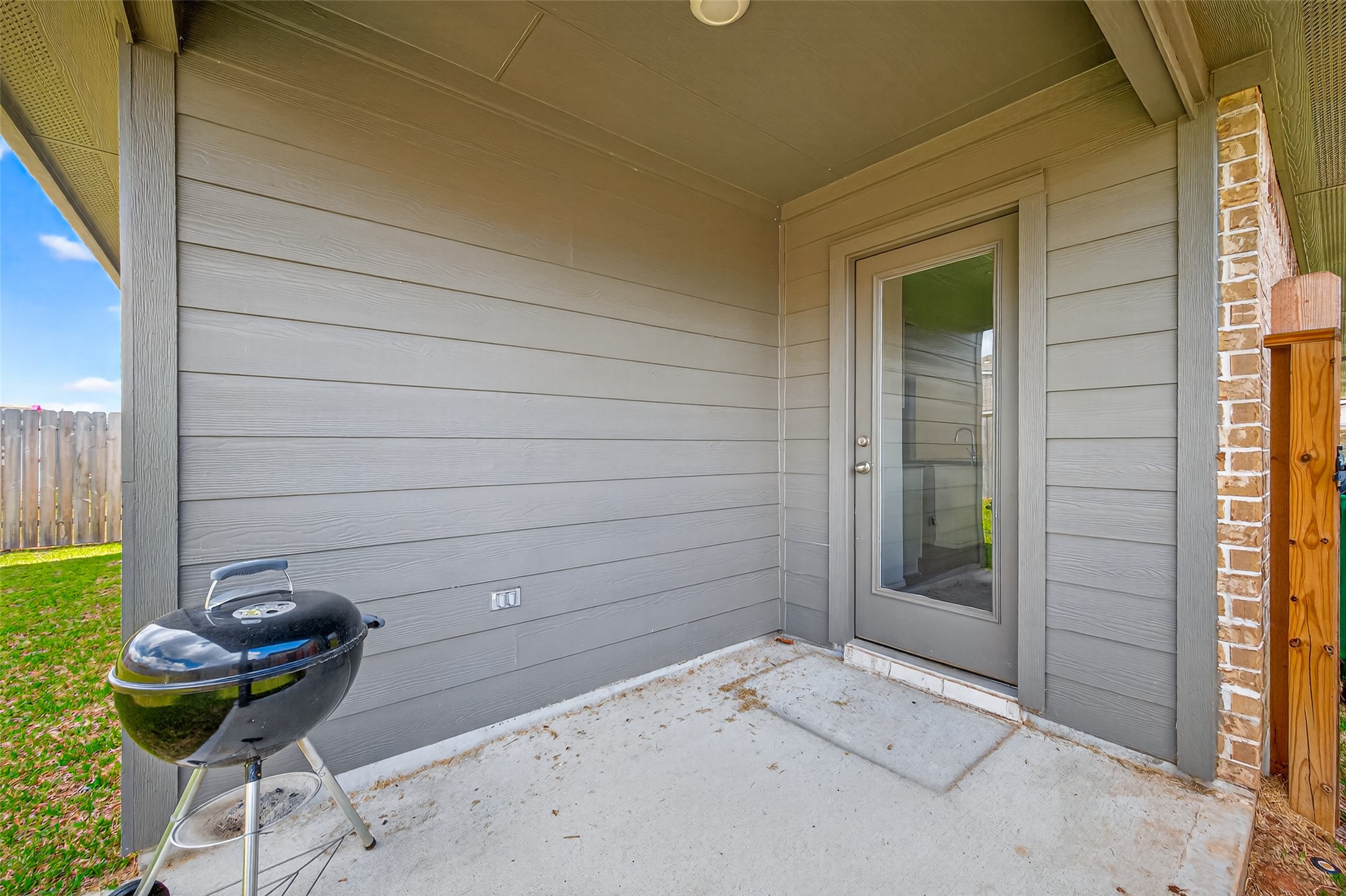 5343 Tuscany Hills Lane Spring, TX 77373 - Photo 31 of 32 Covered back porch