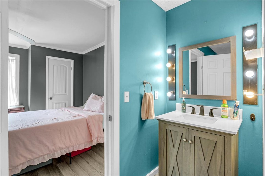 508 Pumpkintown Highway Pickens, SC 29671 - Photo 13 of 36