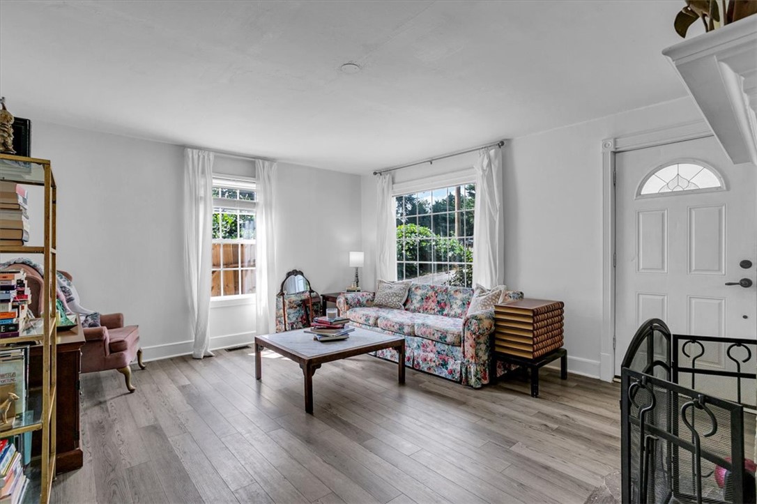 508 Pumpkintown Highway Pickens, SC 29671 - Photo 2 of 36