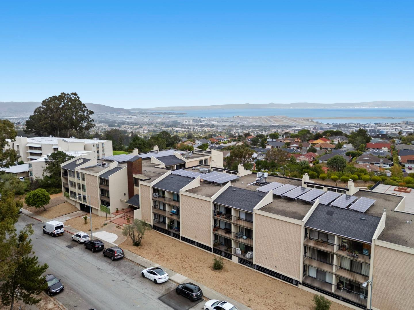 380 Vallejo Drive, Unit 321 Millbrae, CA 94030 - Photo 28 of 38 a view of a city