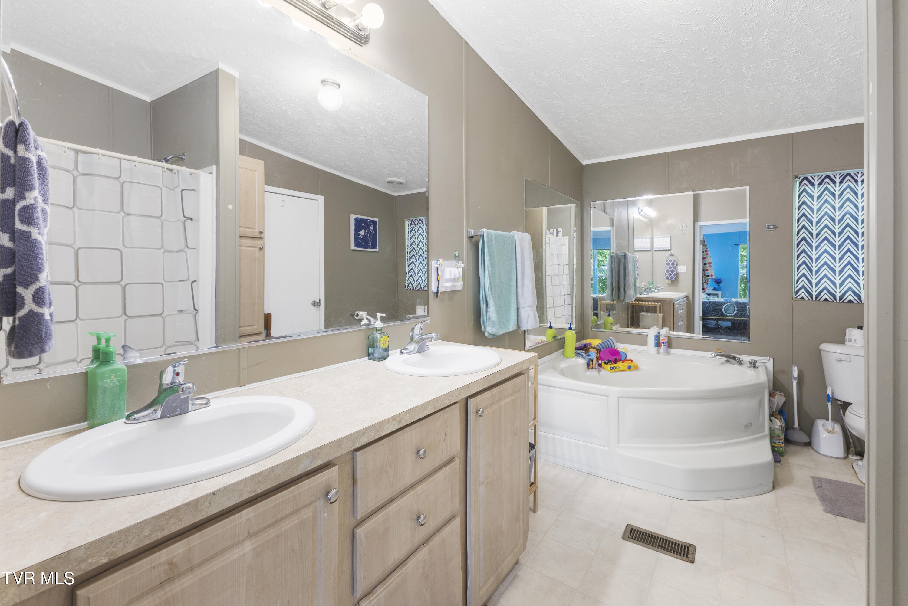 625 Cooks Valley Road Kingsport, TN 37664 - Photo 15 of 19 cooks valley 12