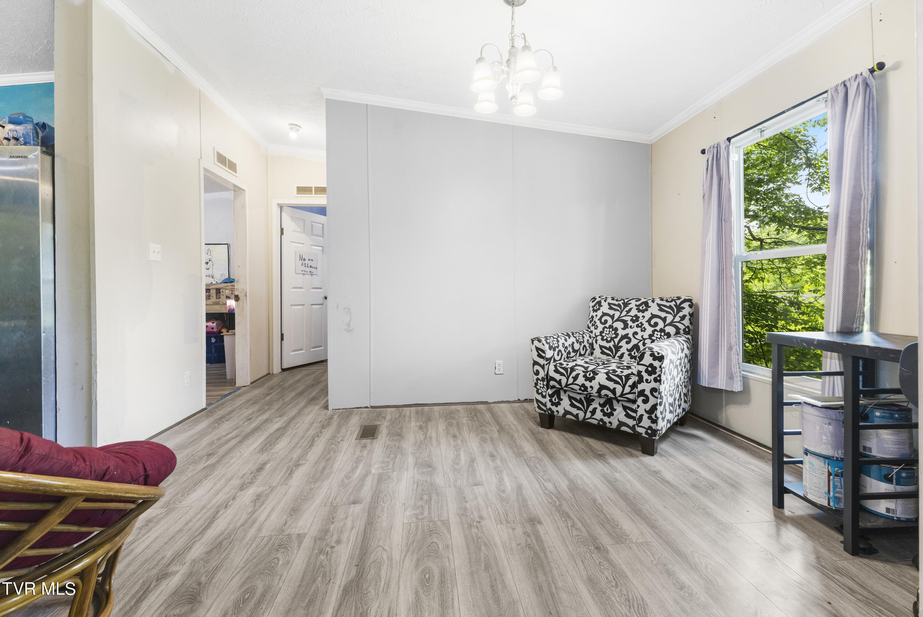 625 Cooks Valley Road Kingsport, TN 37664 - Photo 4 of 19 cooks valley 5