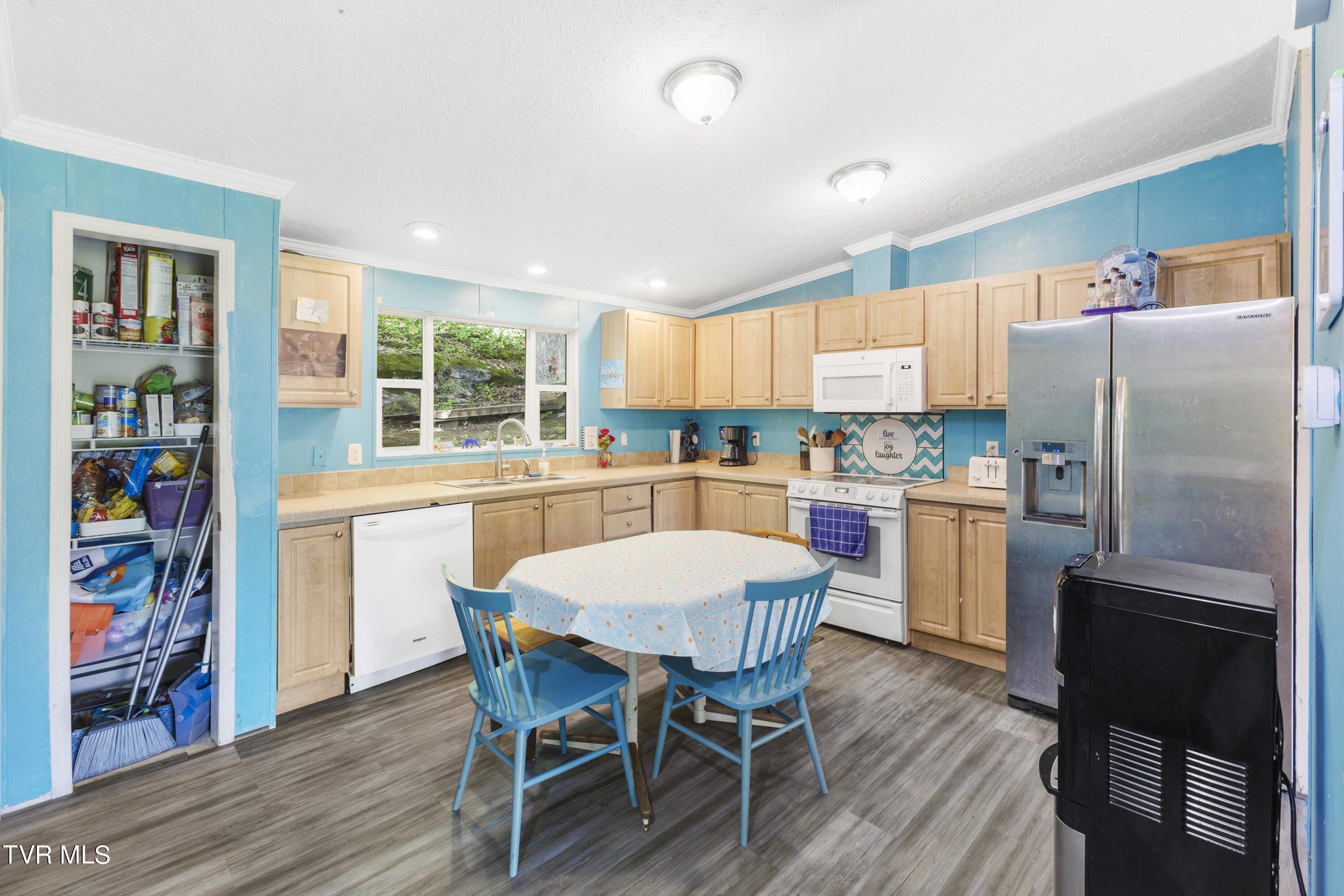 625 Cooks Valley Road Kingsport, TN 37664 - Photo 7 of 19 cooks valley 7