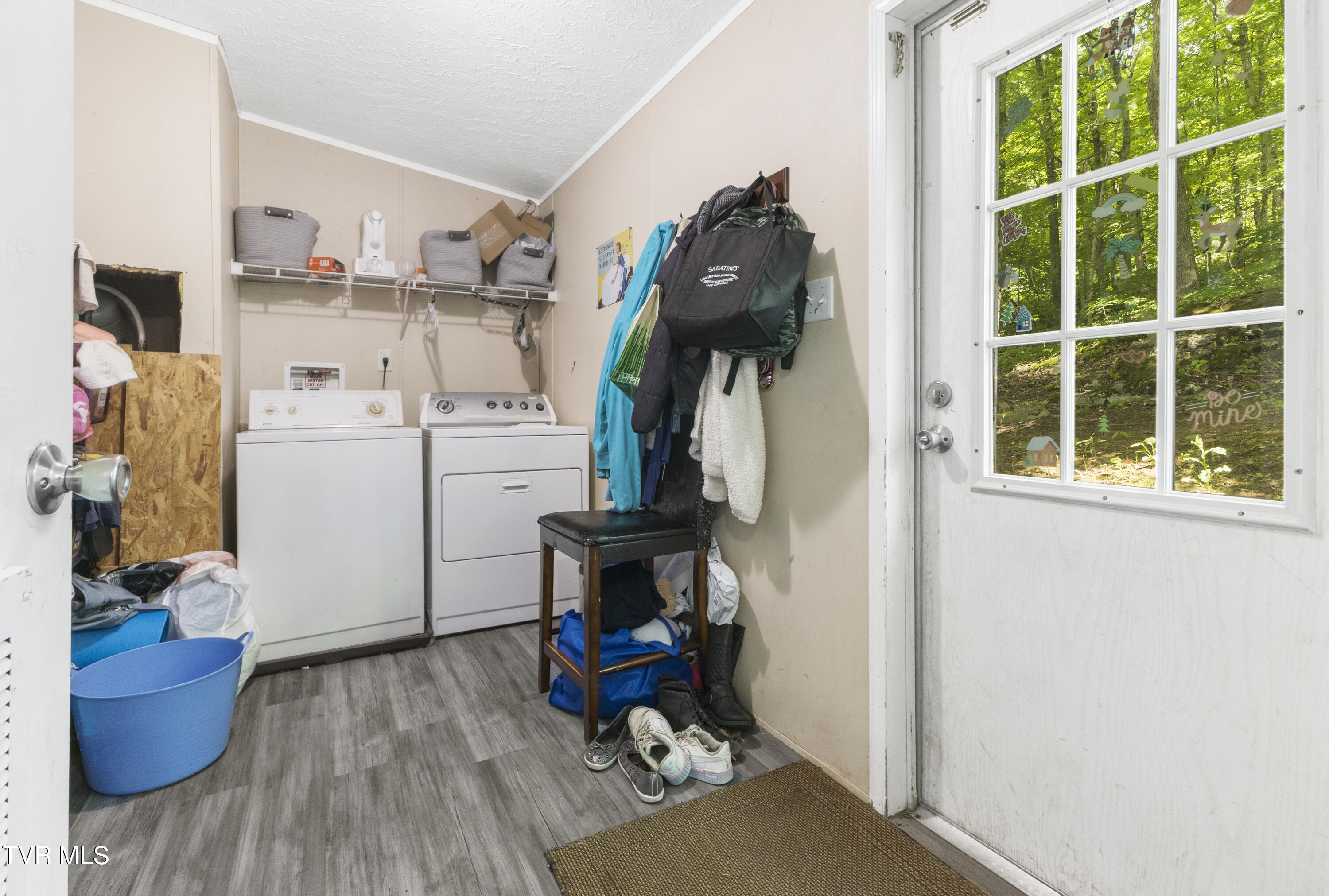 625 Cooks Valley Road Kingsport, TN 37664 - Photo 8 of 19 cooks valley 8