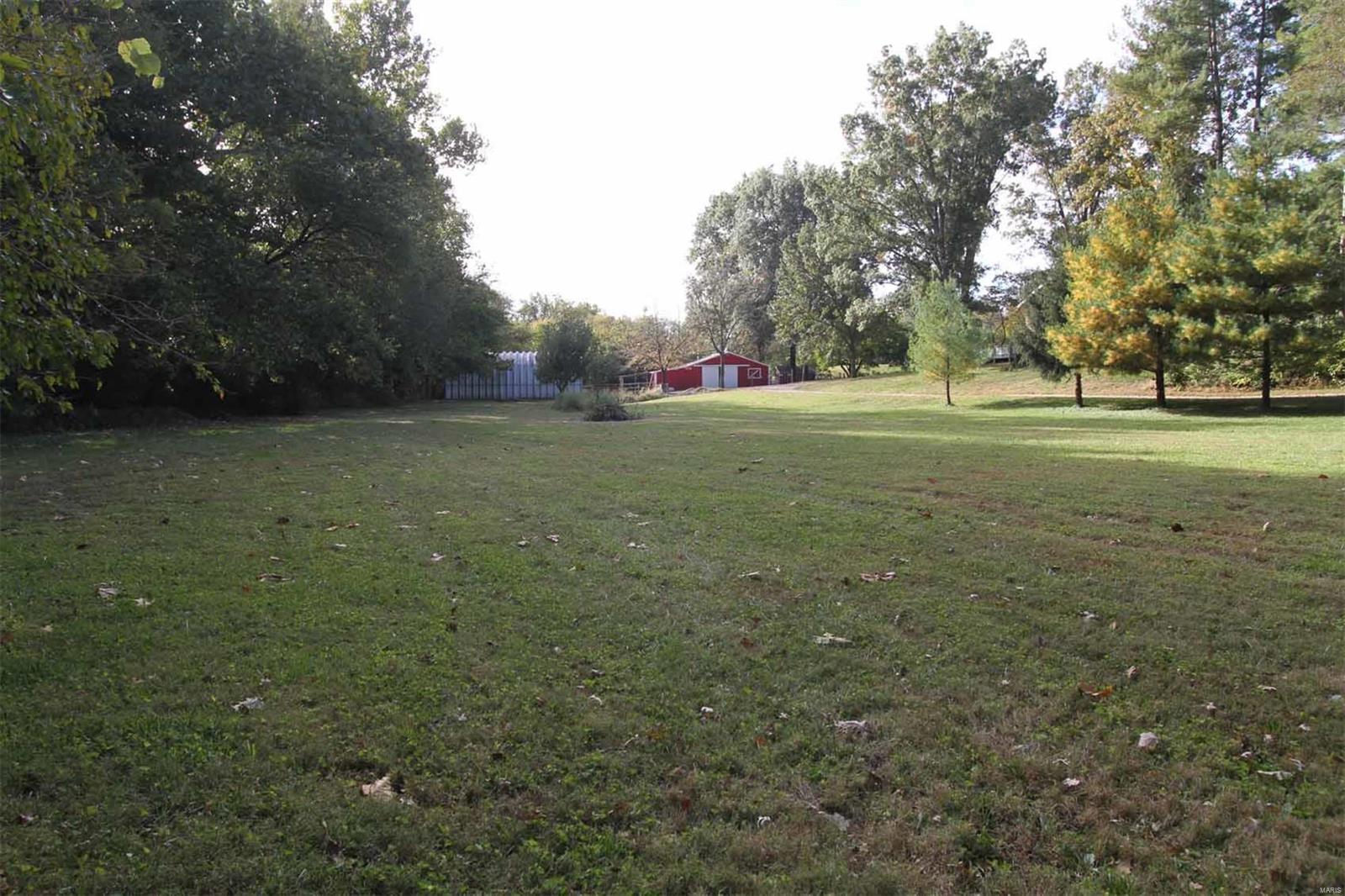 11364 Niggli Road Alhambra, IL 62001 - Photo 12 of 84
