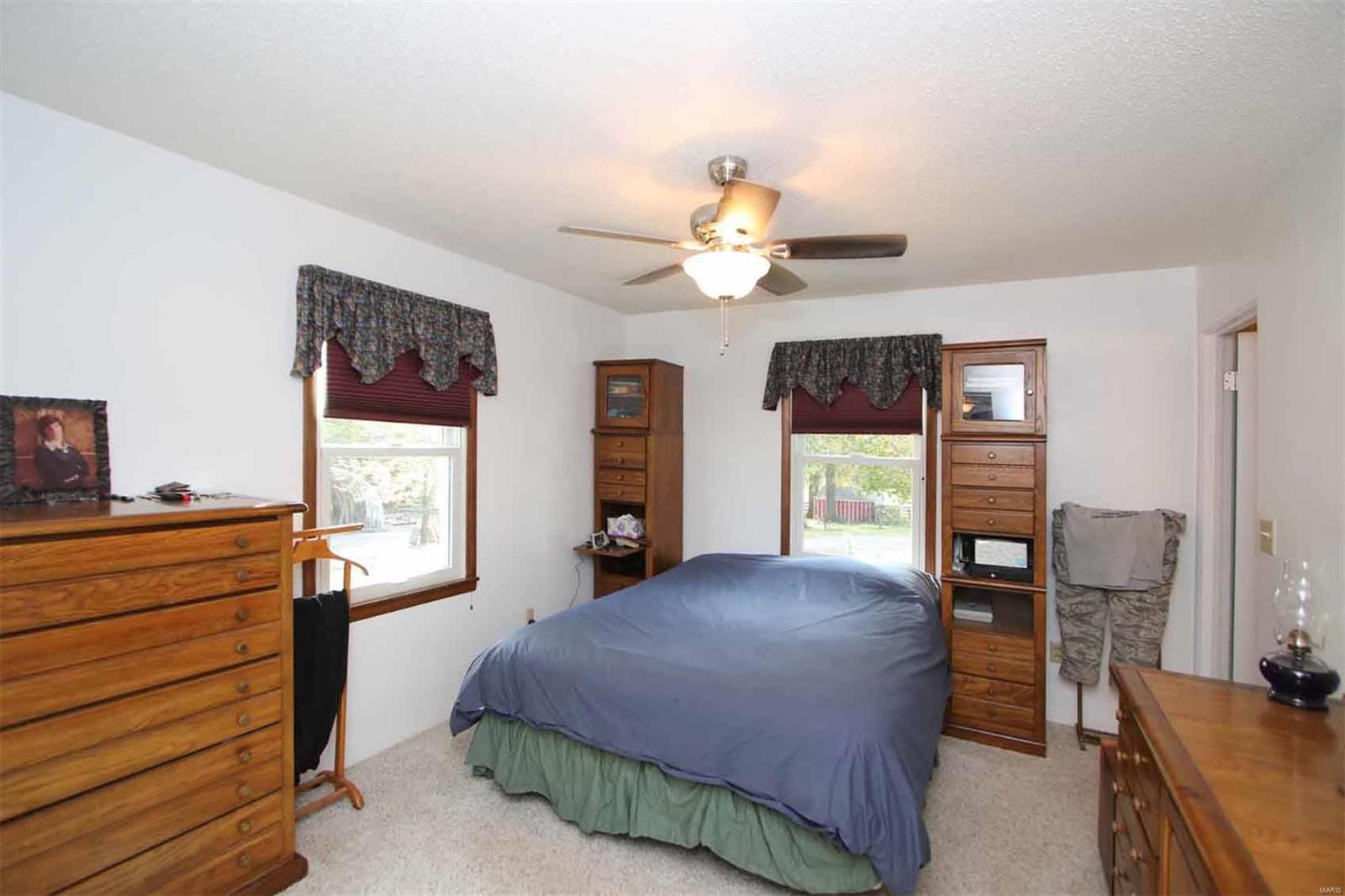 11364 Niggli Road Alhambra, IL 62001 - Photo 28 of 84