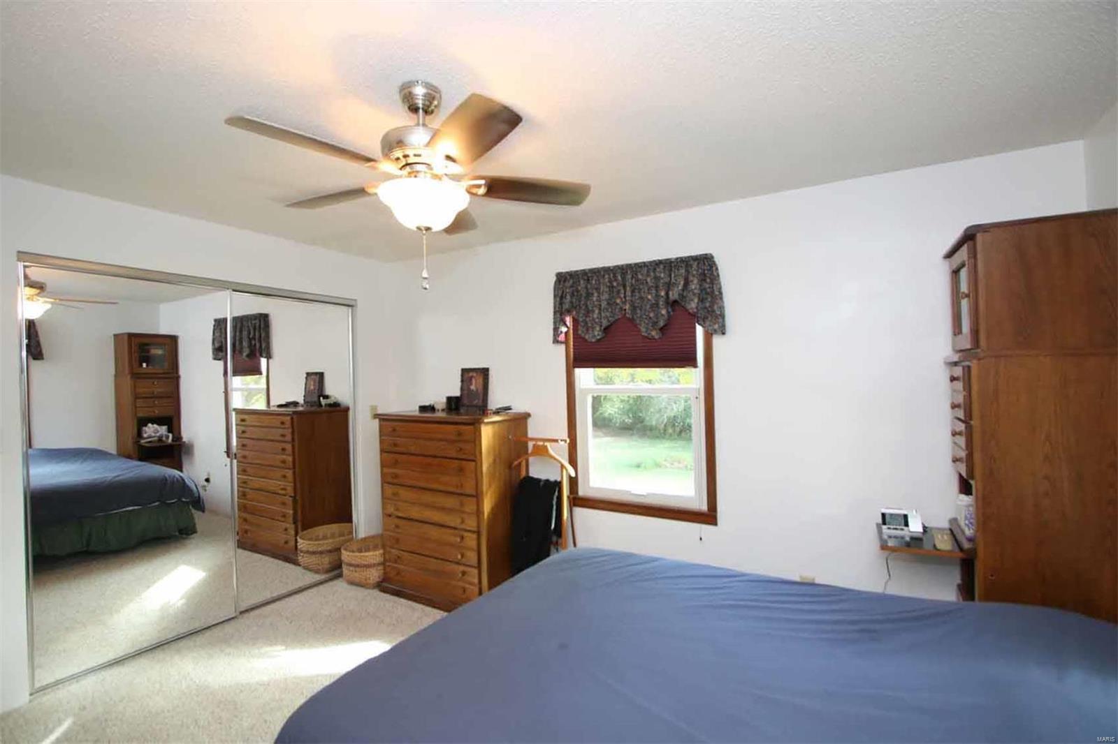 11364 Niggli Road Alhambra, IL 62001 - Photo 29 of 84