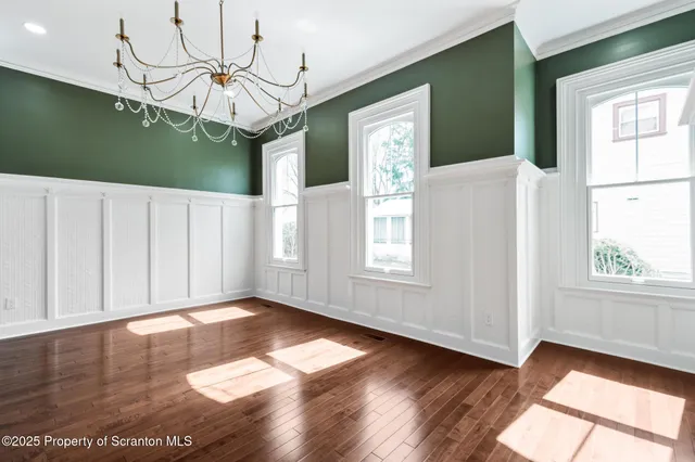 $889,000 | 1732 Capouse Avenue, Scranton, PA 18509