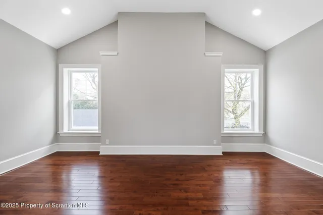 $889,000 | 1732 Capouse Avenue, Scranton, PA 18509