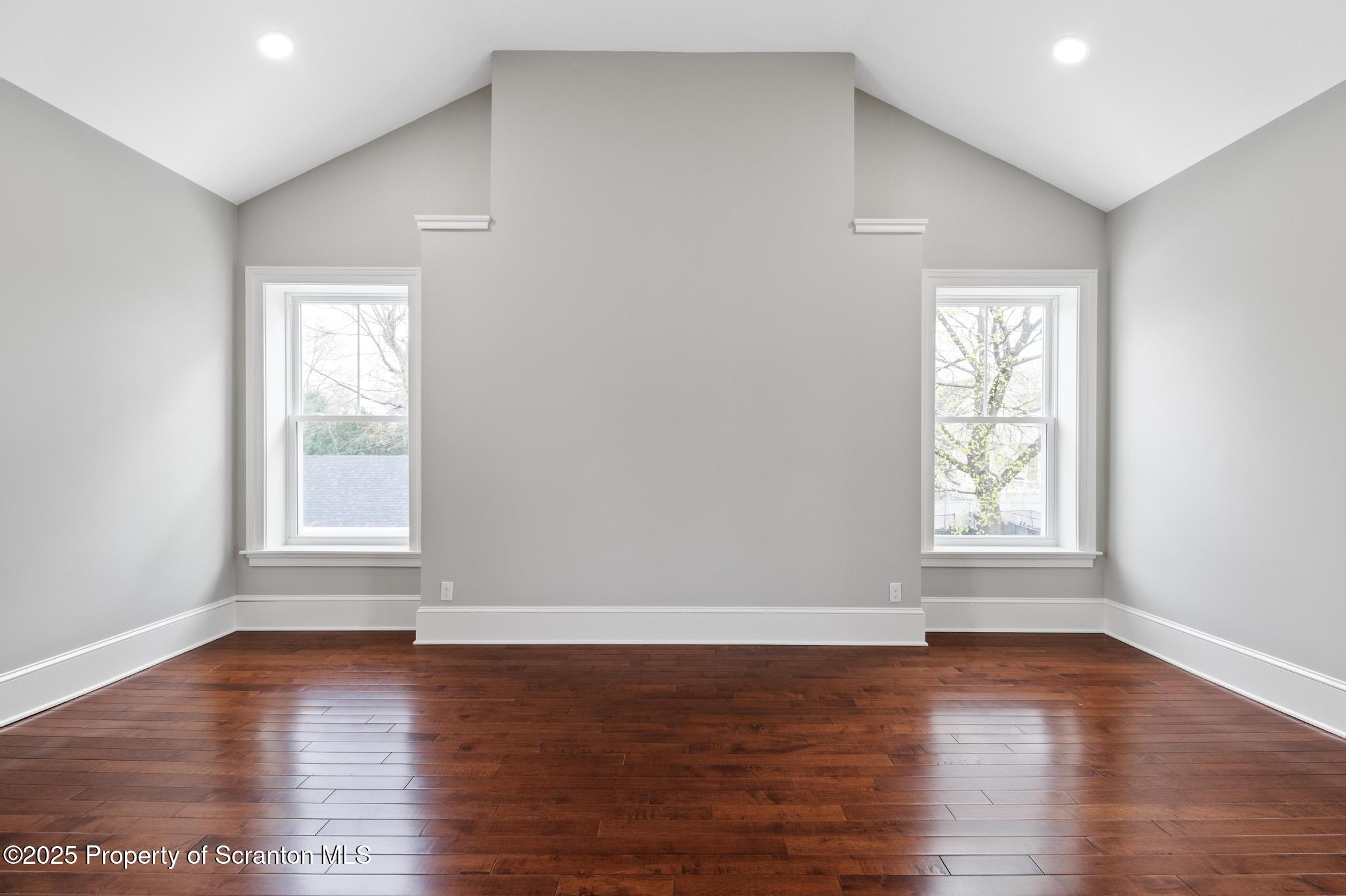 1732 Capouse Avenue Scranton, PA 18509 - Photo 27 of 55 DSC_6315