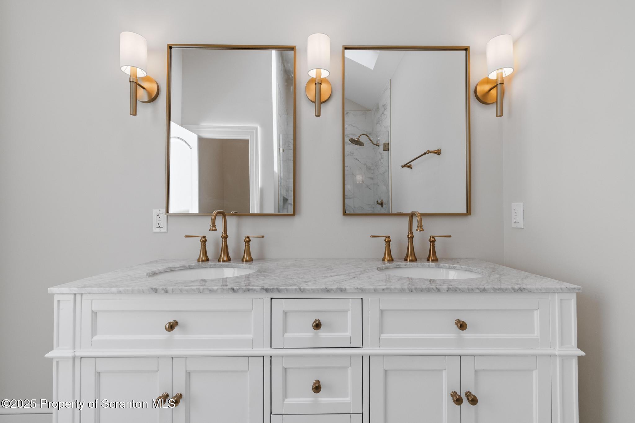 1732 Capouse Avenue Scranton, PA 18509 - Photo 29 of 55 DSC_6335