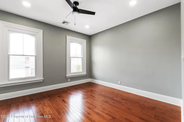 $889,000 | 1732 Capouse Avenue, Scranton, PA 18509