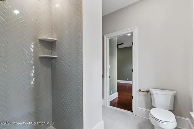 $889,000 | 1732 Capouse Avenue, Scranton, PA 18509