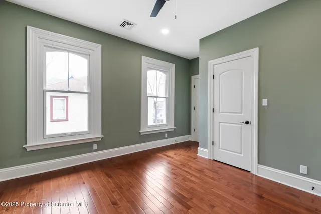 $889,000 | 1732 Capouse Avenue, Scranton, PA 18509