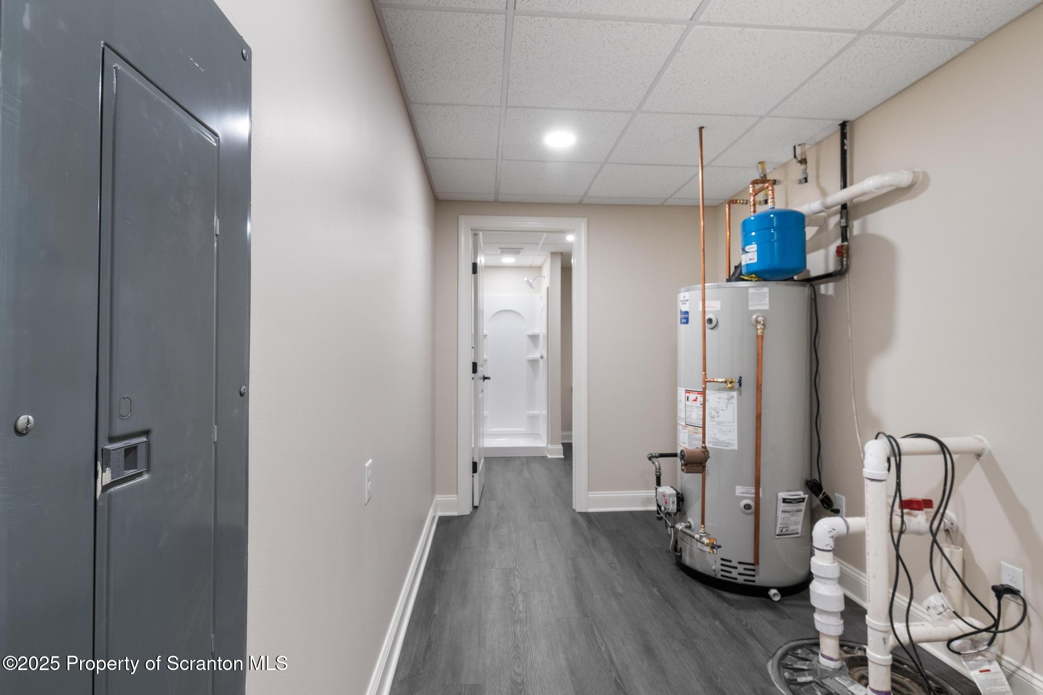 1732 Capouse Avenue Scranton, PA 18509 - Photo 43 of 55 DSC_6570