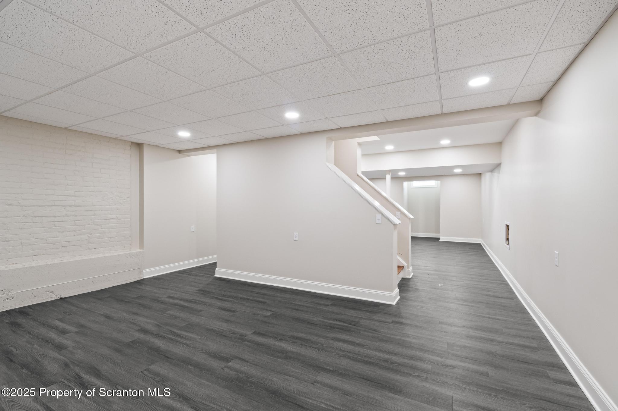 1732 Capouse Avenue Scranton, PA 18509 - Photo 45 of 55 DSC_6545