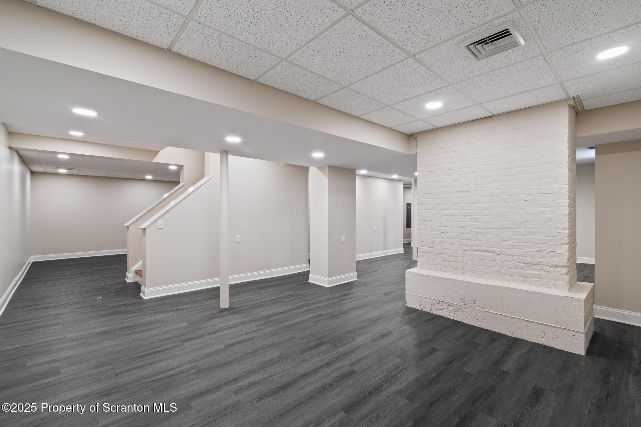 1732 Capouse Avenue Scranton, PA 18509 - Photo 46 of 55 DSC_6550