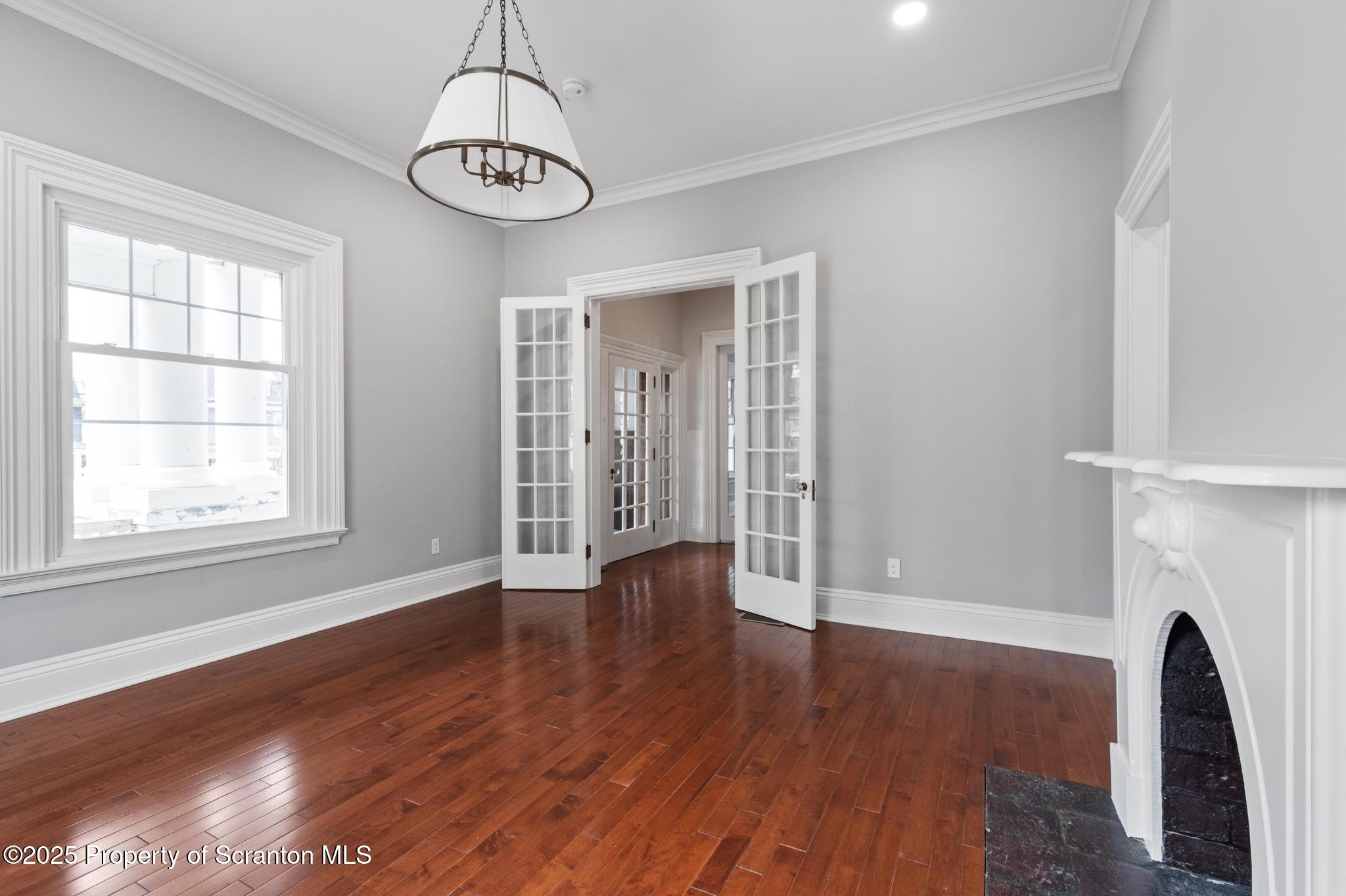 1732 Capouse Avenue Scranton, PA 18509 - Photo 7 of 55 DSC_6455