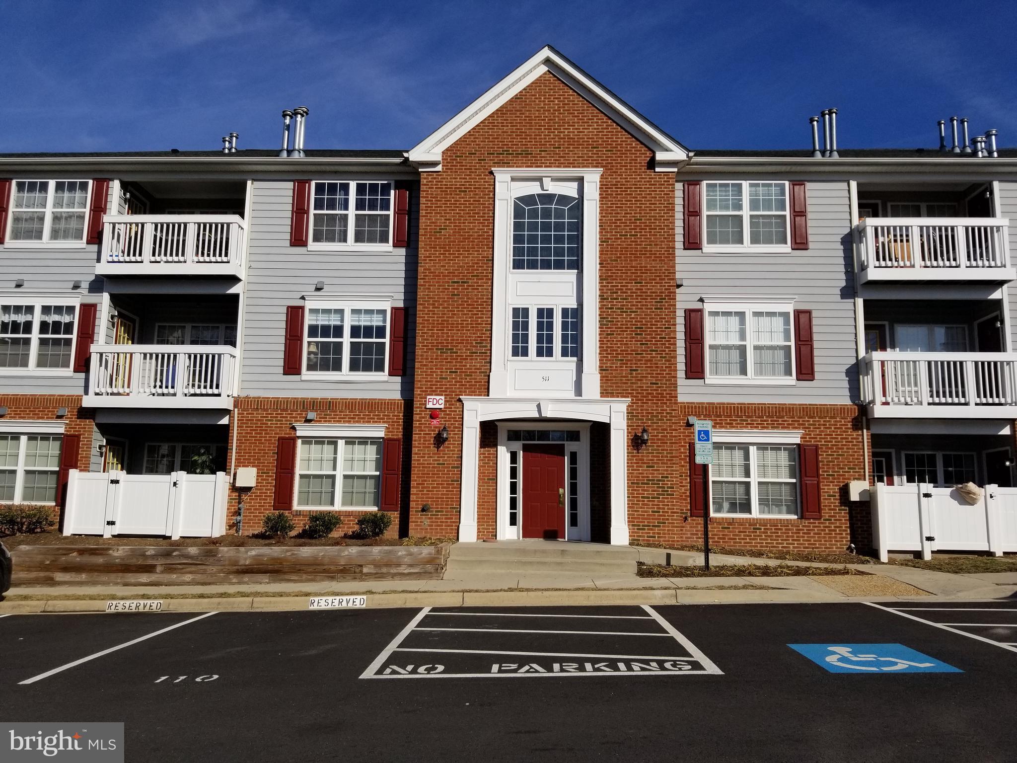511 Constellation Square Southeast, Unit L Leesburg, VA 20175 - Photo 1 of 18 Exterior (General)