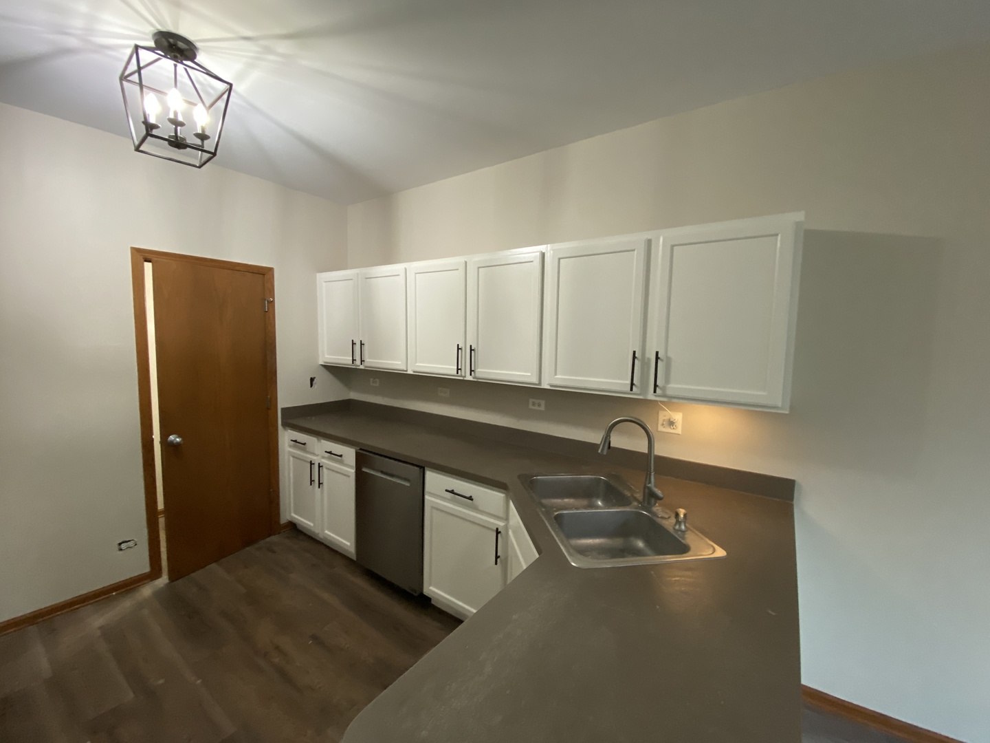 610 Springbrook Trail North, Unit 610 Oswego, IL 60543 - Photo 5 of 11