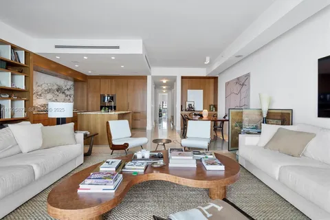 $1,875,000 | 3250 Northeast 188th Street, Unit 608, Aventura, FL 33180