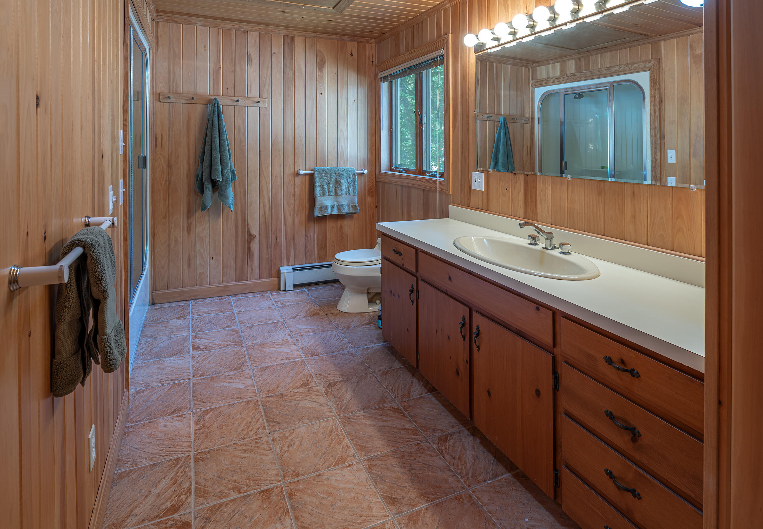 73 Andersen Road Raymond, ME 04071 - Photo 17 of 38 17.