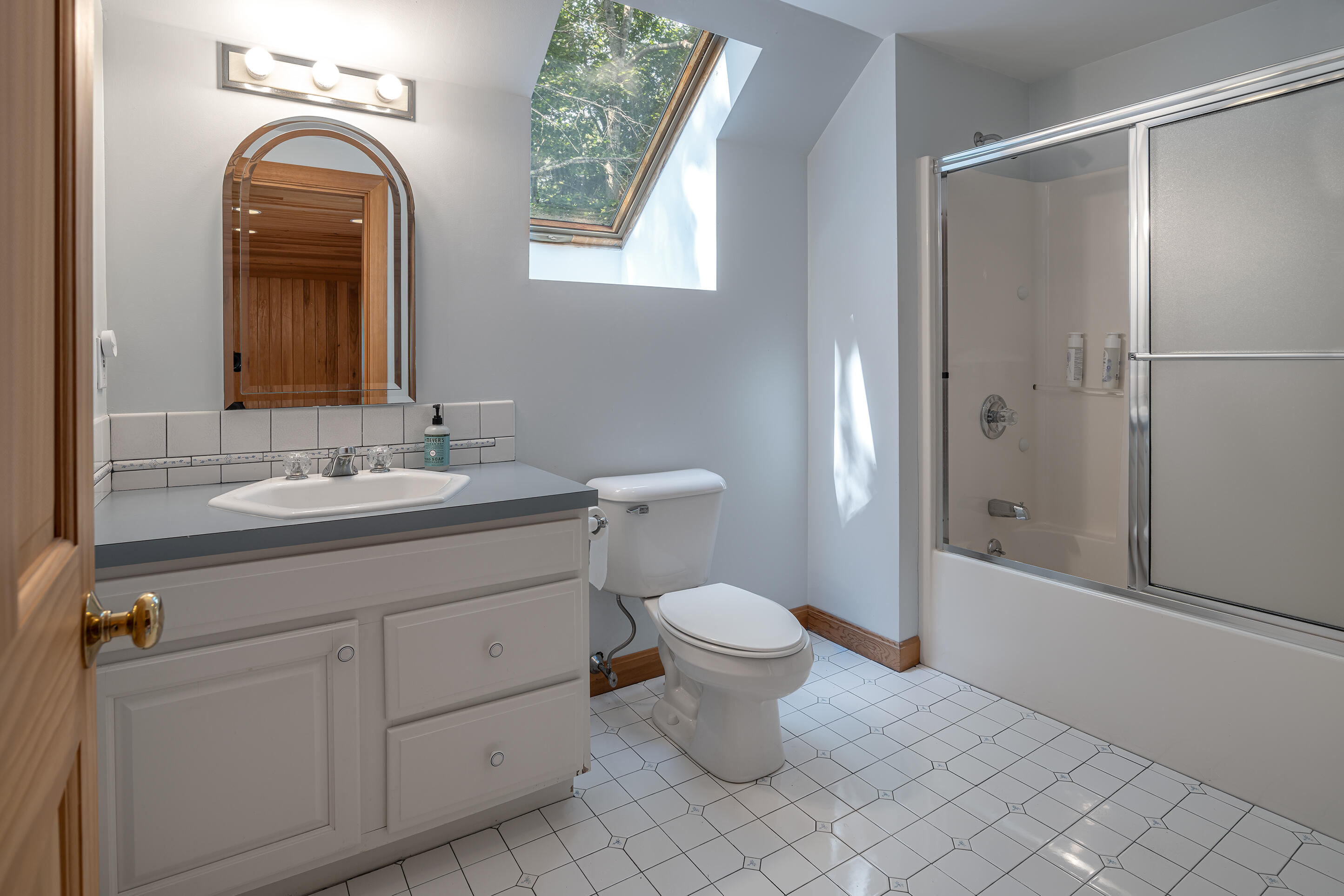 73 Andersen Road Raymond, ME 04071 - Photo 22 of 38 22.