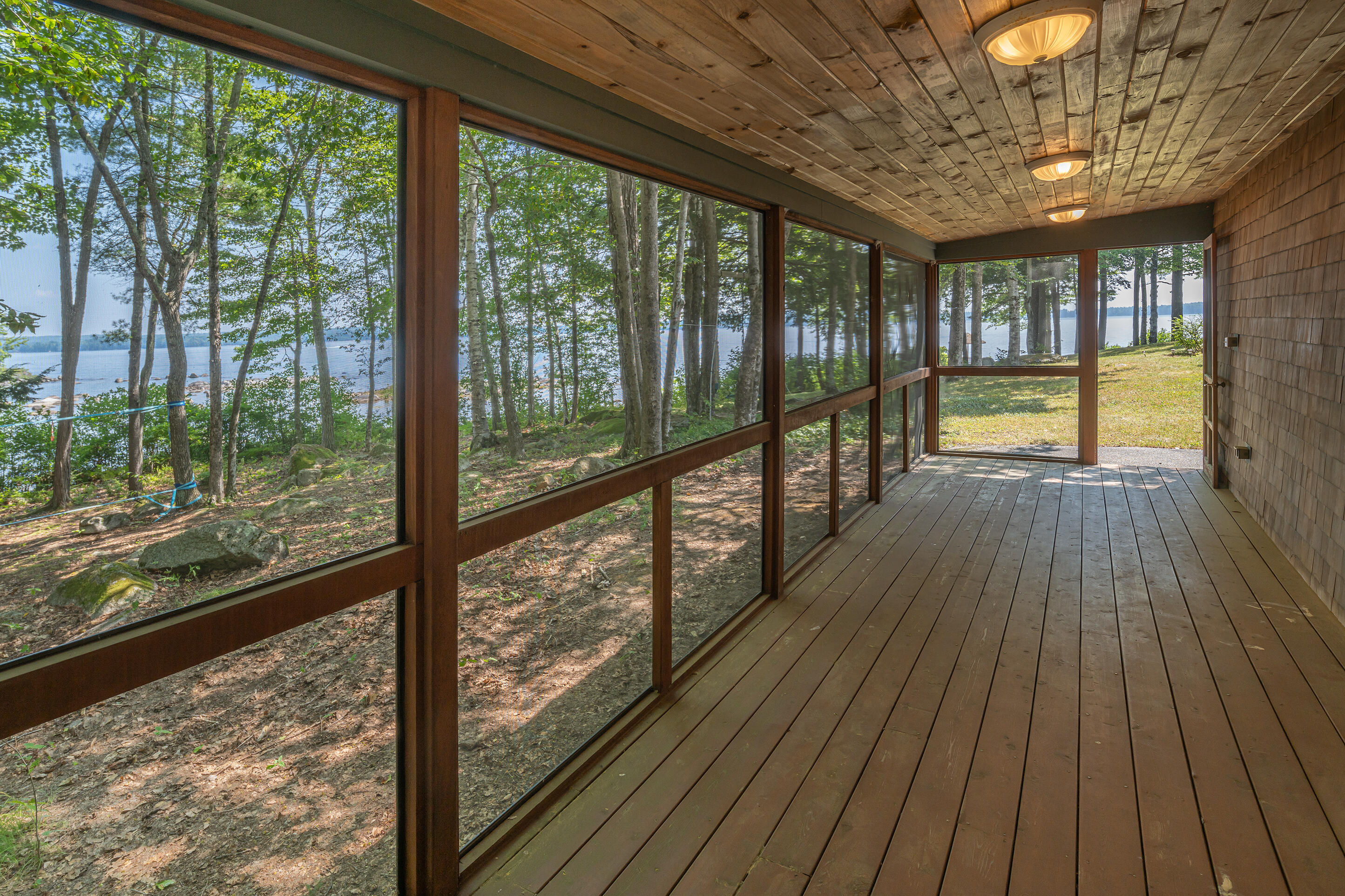 73 Andersen Road Raymond, ME 04071 - Photo 25 of 38 25.