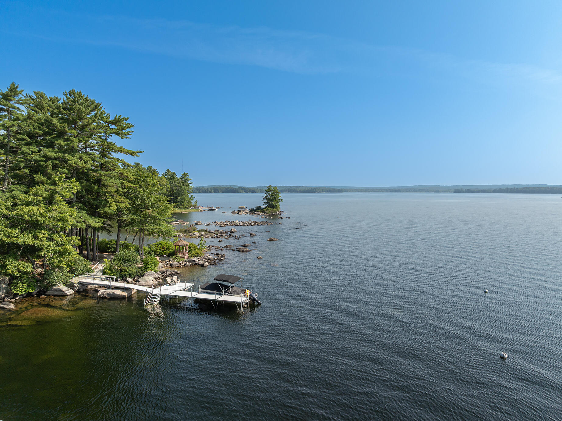 73 Andersen Road Raymond, ME 04071 - Photo 3 of 38 3.