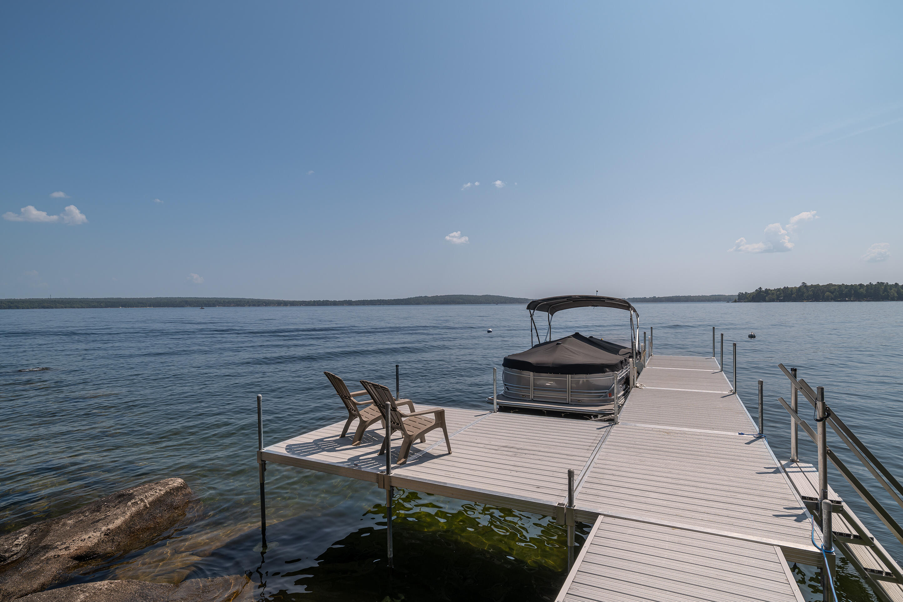 73 Andersen Road Raymond, ME 04071 - Photo 4 of 38 4.