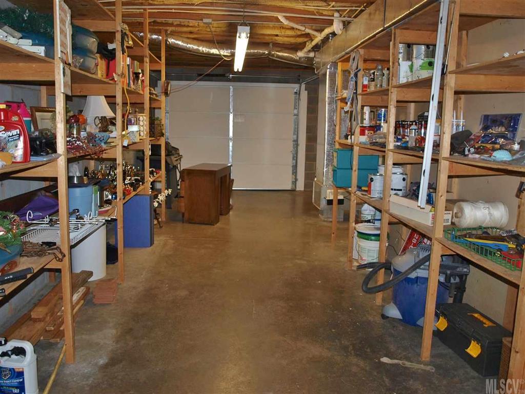 5673 Huffman Farm Road Hickory, NC 28602 - Photo 14 of 25 Gallery Image 14