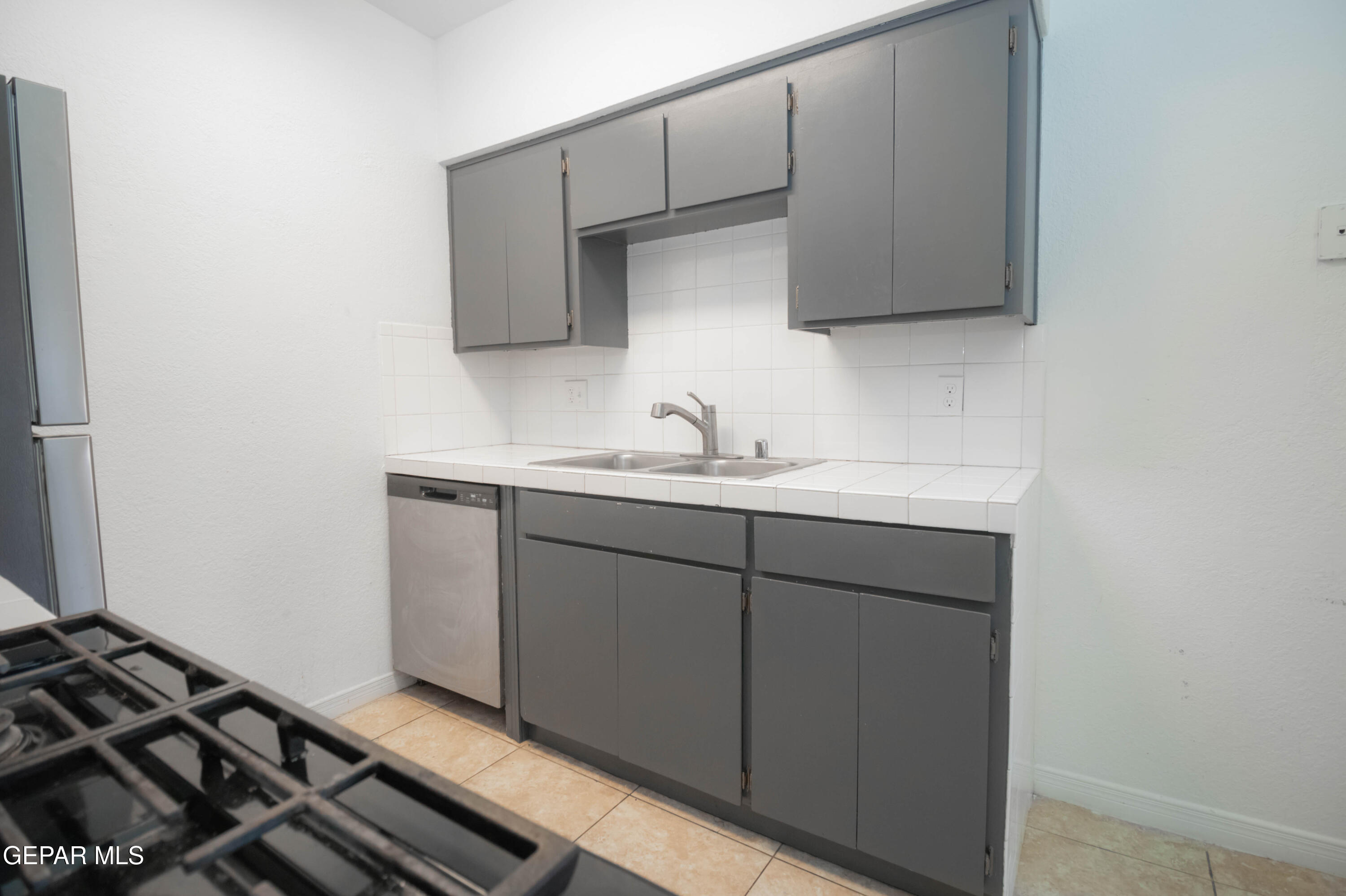 1646 Rick Rhodes Drive El Paso, TX 79936 - Photo 14 of 22 FIMG_8621