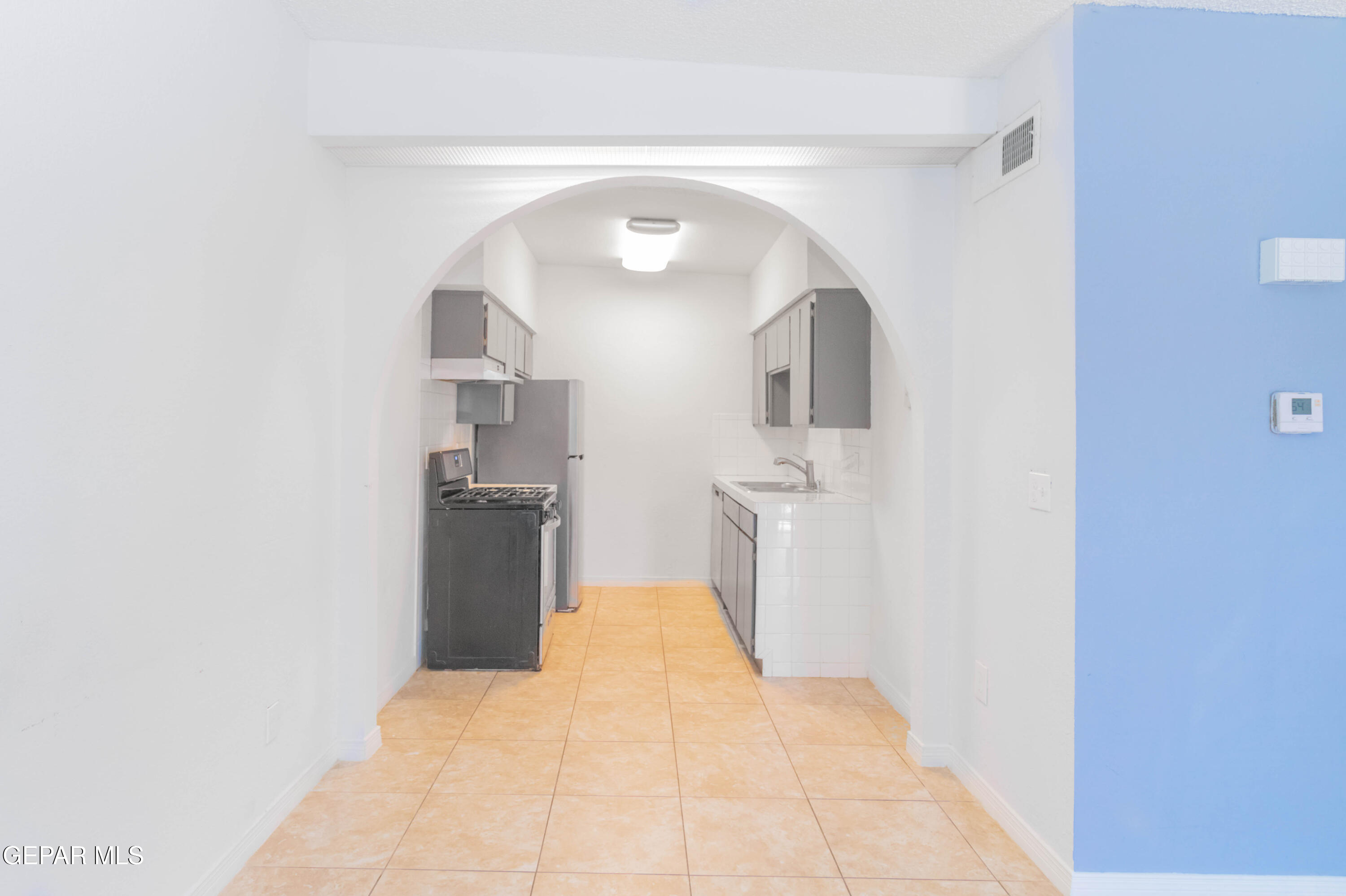 1646 Rick Rhodes Drive El Paso, TX 79936 - Photo 20 of 22 EIMG_8631