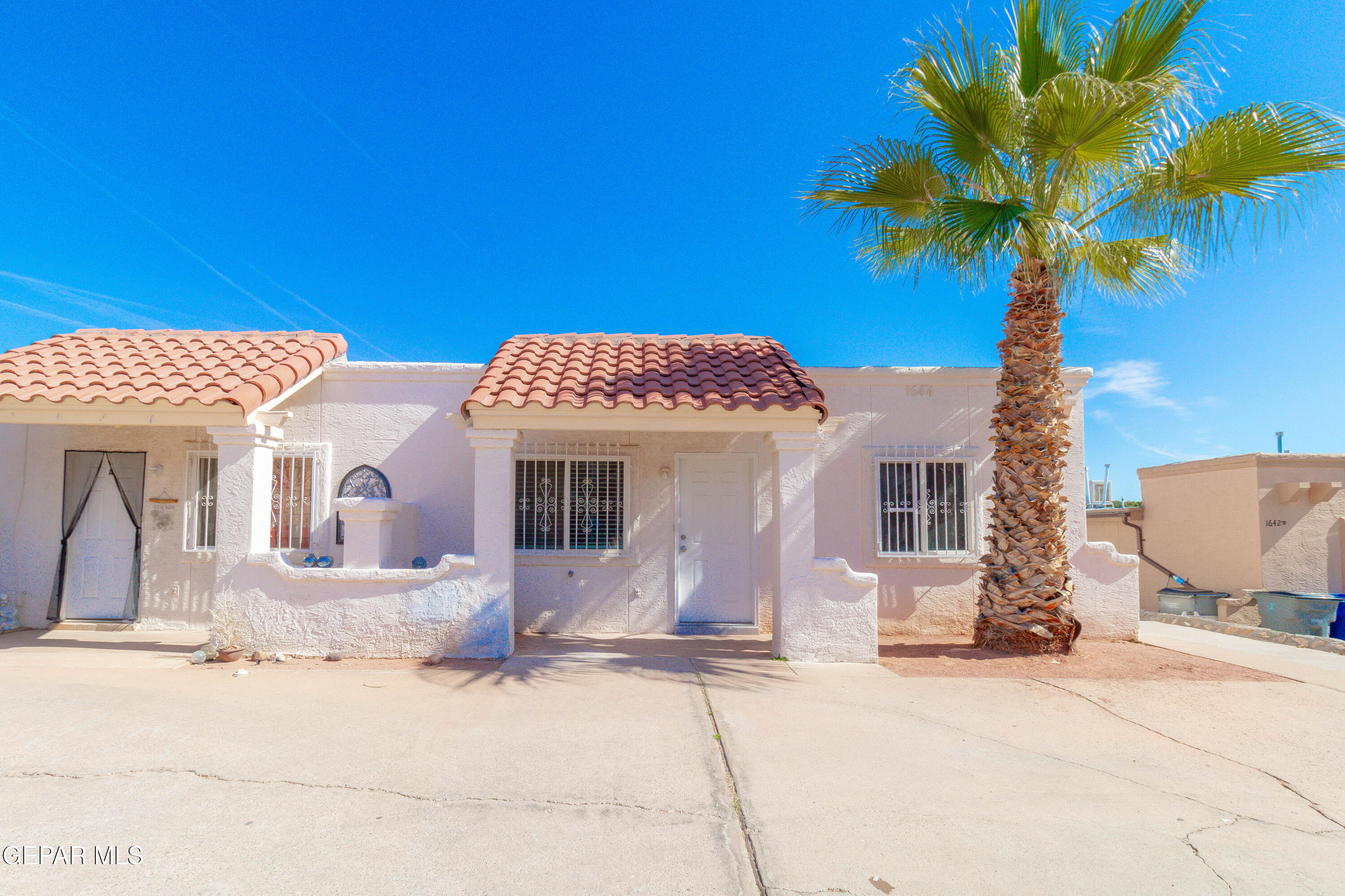 1646 Rick Rhodes Drive El Paso, TX 79936 - Photo 3 of 22 CIMG_8670