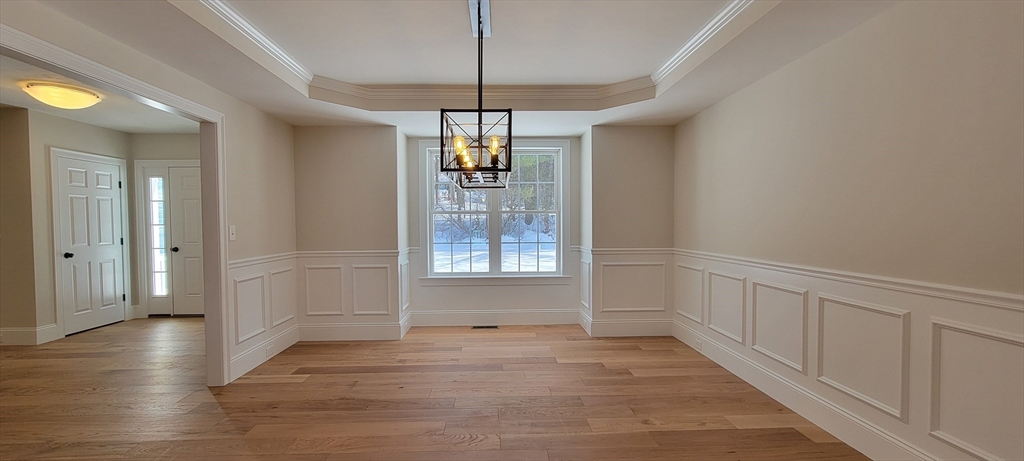 465 Lincoln Road Walpole, MA 02081 - Photo 6 of 21