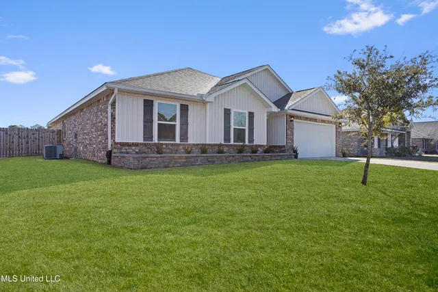 $314,900 | 1089 Enclave Circle, Long Beach, MS 39560