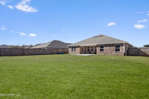 $314,900 | 1089 Enclave Circle, Long Beach, MS 39560