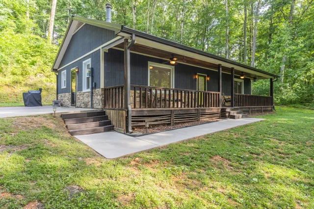 $559,000 | 7872 Oscar Green Road, Primm Springs, TN 38476