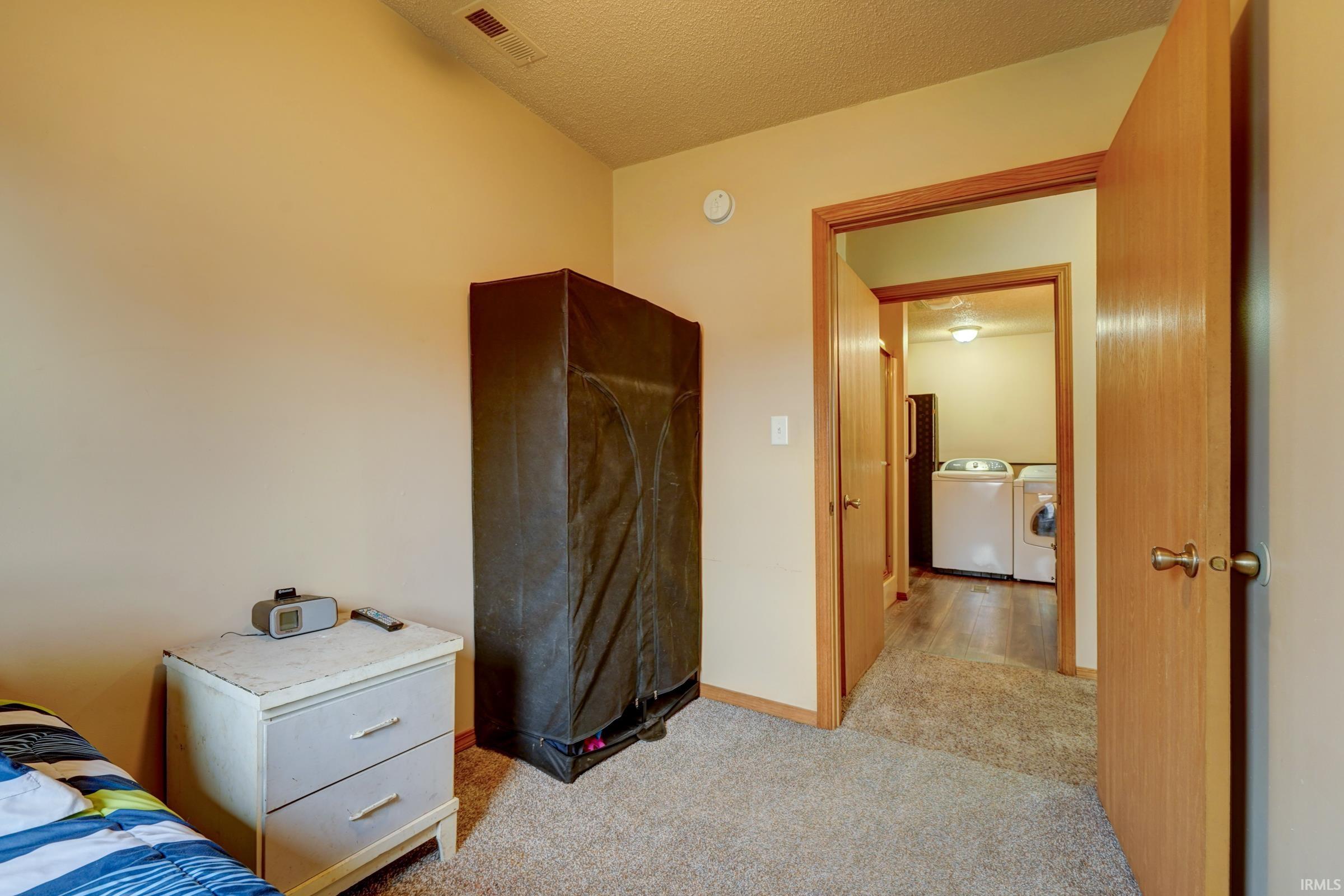 331 Walnut Street Butler, IN 46721 - Photo 13 of 34 Gallery Image 13