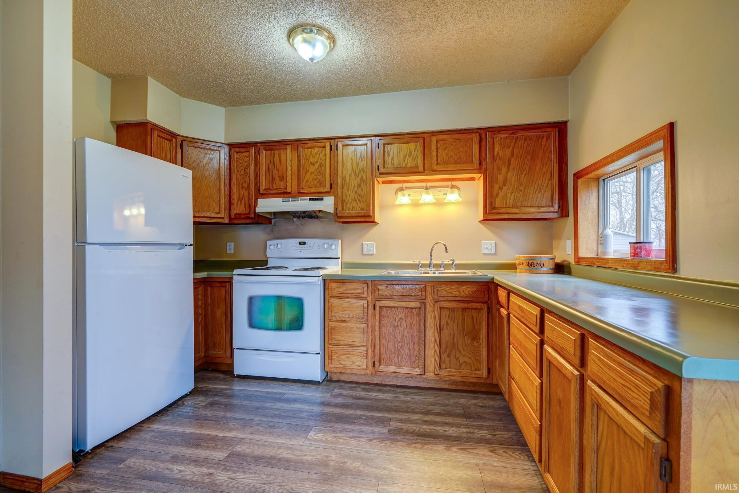 331 Walnut Street Butler, IN 46721 - Photo 21 of 34 Gallery Image 21