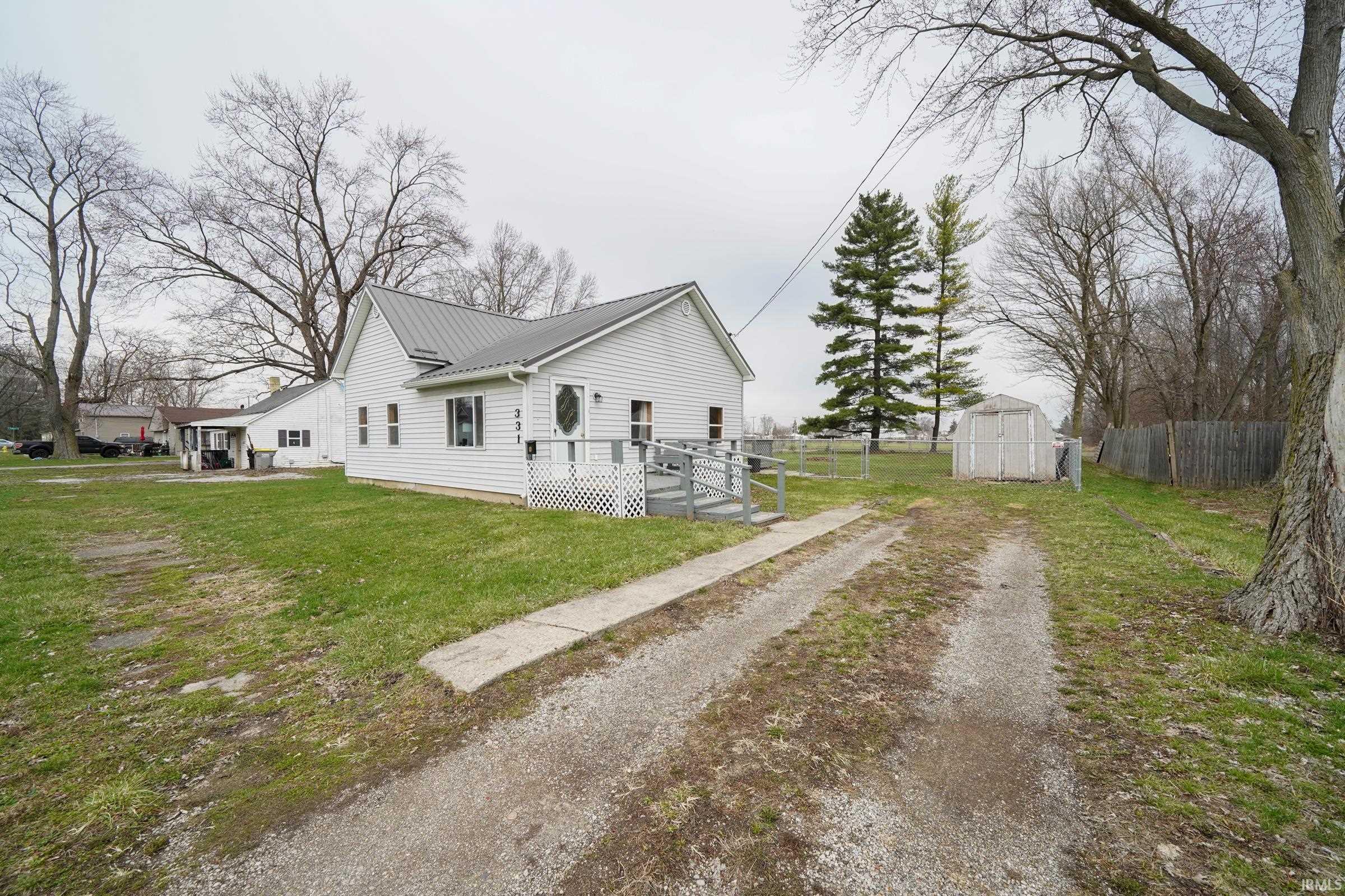 331 Walnut Street Butler, IN 46721 - Photo 27 of 34 Gallery Image 27