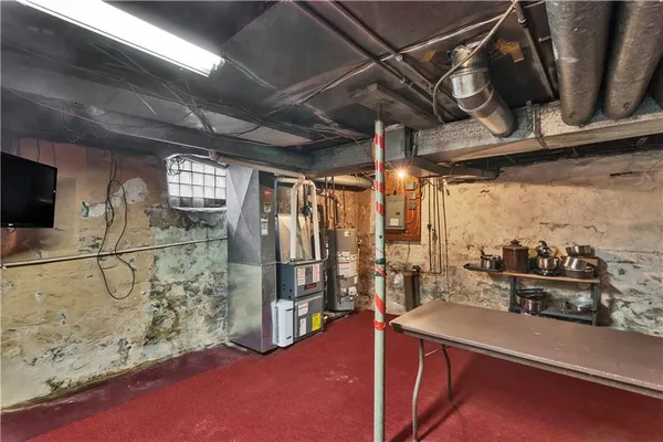 $75,000 | 733 North Warren Avenue, Apollo, PA 15613