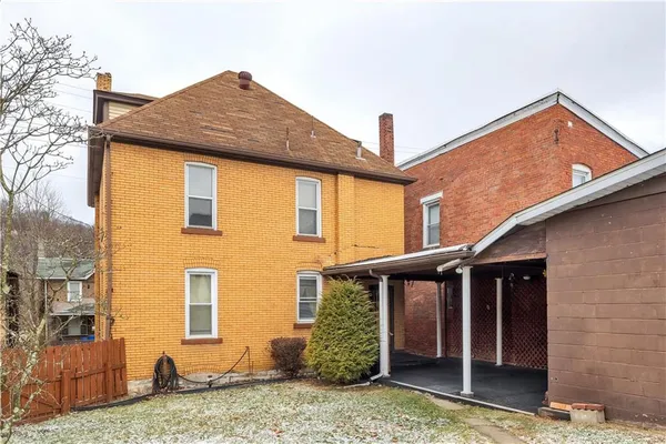 $75,000 | 733 North Warren Avenue, Apollo, PA 15613