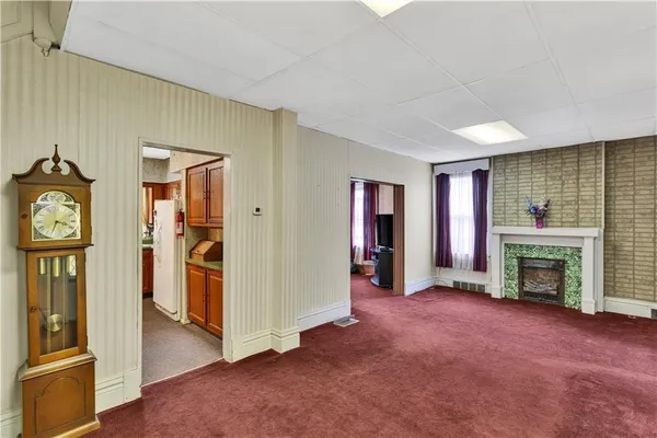 $75,000 | 733 North Warren Avenue, Apollo, PA 15613