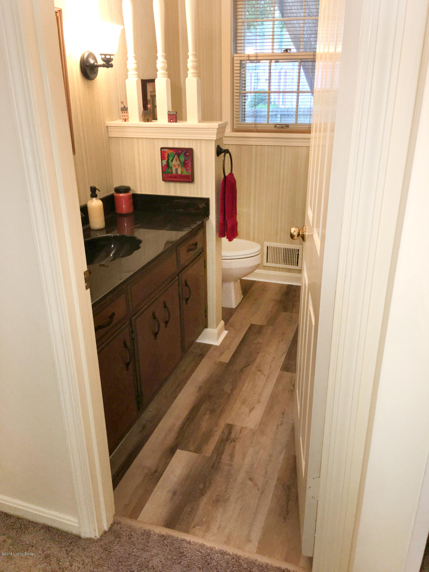 710 Moser Road Louisville, KY 40223 - Photo 30 of 50 New Flooring 08/08/2018