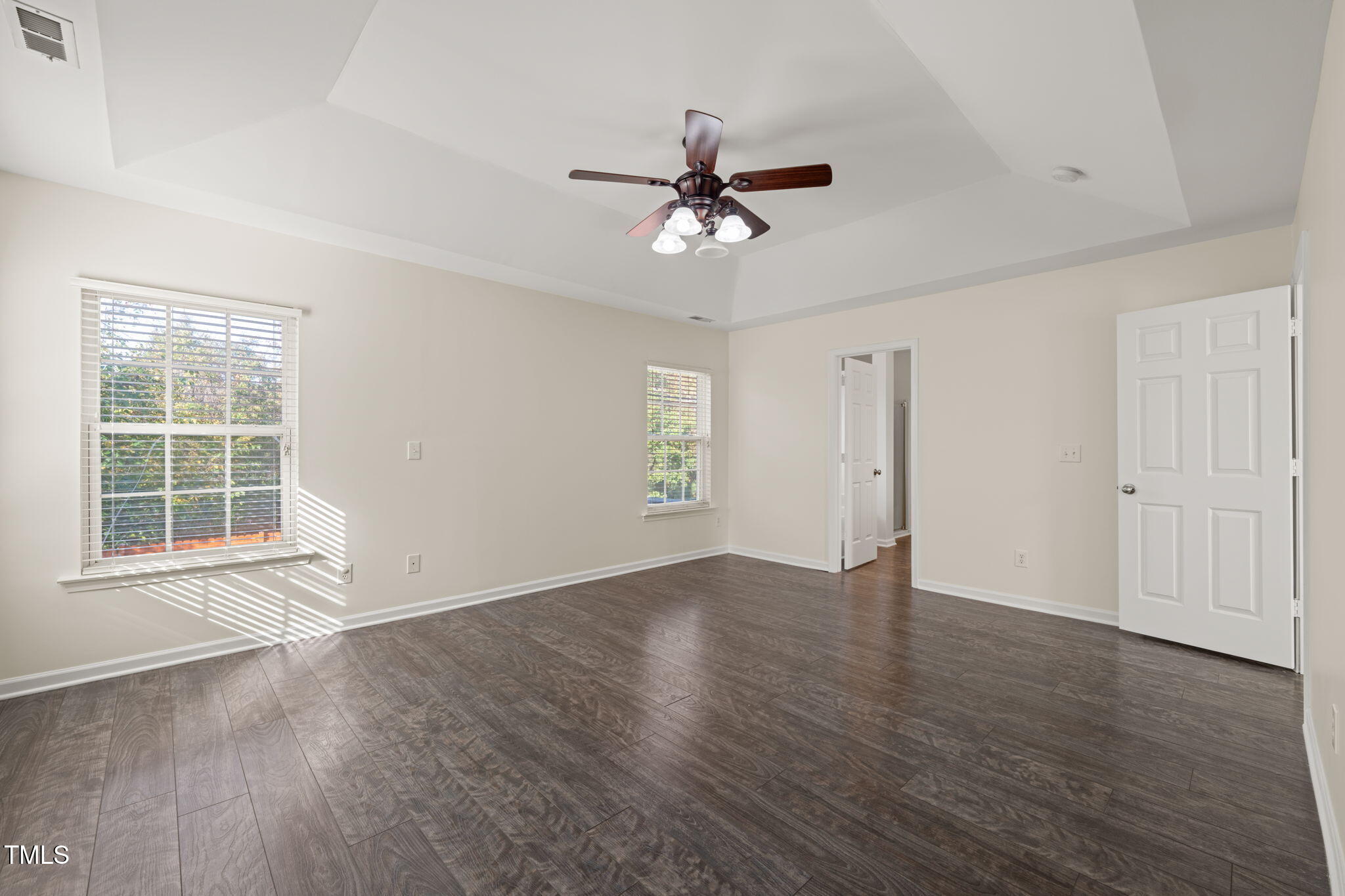 2816 Roundleaf Court Raleigh, NC 27604 - Photo 14 of 37 14-web-or-mls-DSC02963