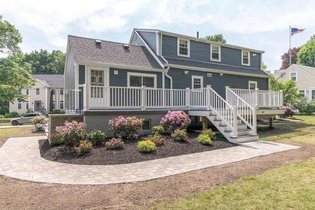 10 Foster Road Bedford, MA 01730 - Photo 21 of 27