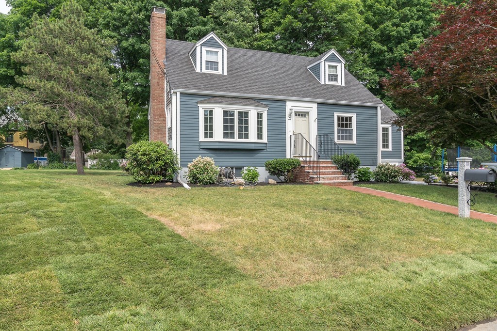 10 Foster Road Bedford, MA 01730 - Photo 24 of 27