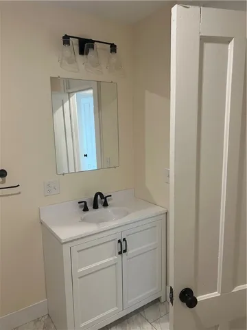 $2,100 | 8987 Jackson Street, Brutus, NY 13166