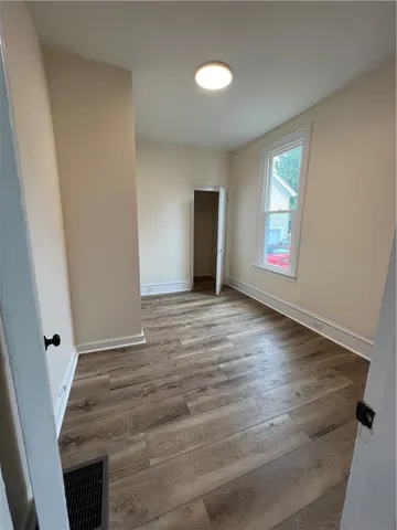 $2,100 | 8987 Jackson Street, Brutus, NY 13166